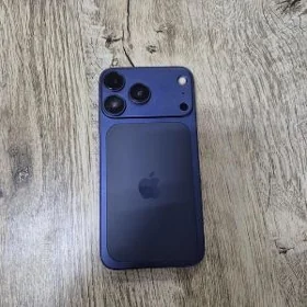 IPhone Xr 17 pro owurlen