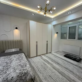 Мир 5 3 комнаты 5 этаж