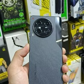 TECNO CAMON 30PRO 8/256