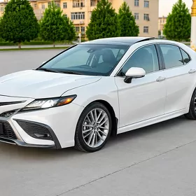 Toyota Camry 2022