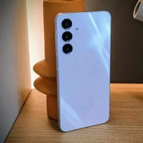 A16.128 gb.6 gb