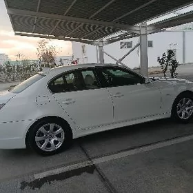 BMW E60 2008