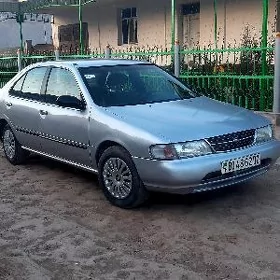 Nissan Sunny 1998
