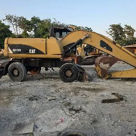 Caterpillar 320 Series 2012
