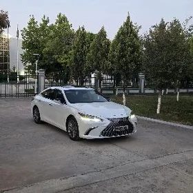 Lexus ES 350 2019