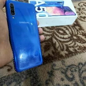Samsung A50