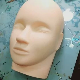 ŷüz