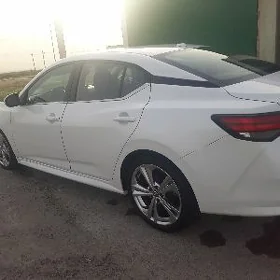 Nissan Sentra 2023
