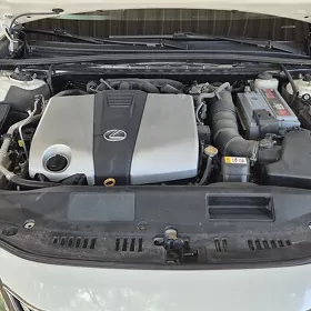 Lexus ES 350 2019