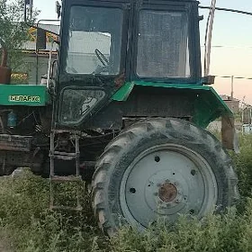 MTZ 80 2000