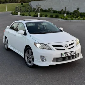 Toyota Corolla 2013
