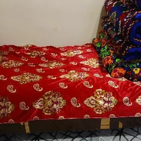 Продаю кровати.