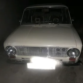 Lada 2104 1985