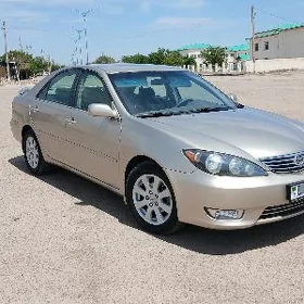 Toyota Camry 2005