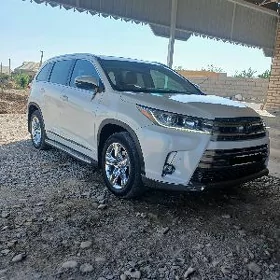 Toyota Highlander 2017