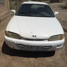 Nissan Primera 1995