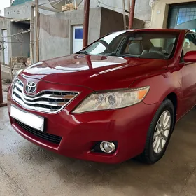 Toyota Camry 2010
