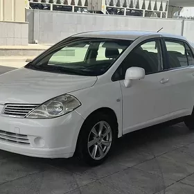 Nissan Versa 2010