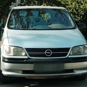 Opel Sintra 1998