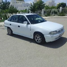 Opel Astra 1993