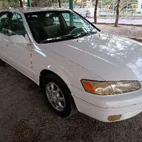 Toyota Camry 1998