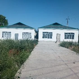 дом