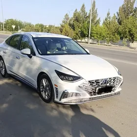 Hyundai Sonata 2022