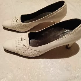 Туфли белые вечерние