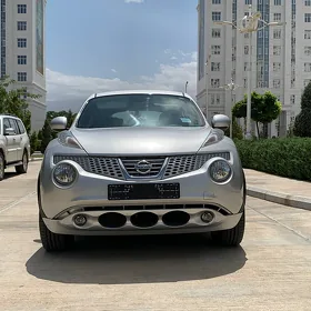 Nissan JUKE 2013