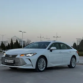 Toyota Avalon 2022