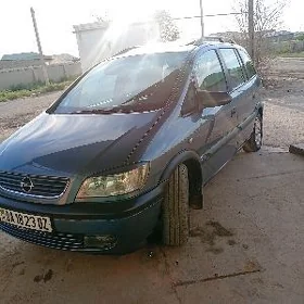 Opel Zafira 1999