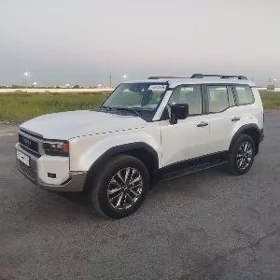 Toyota Land Cruiser Prado 2025