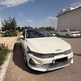 Kia K5 2021