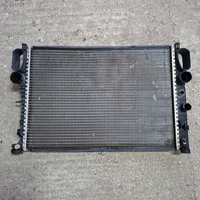 Mersedes W211 radiator