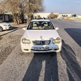 Mercedes-Benz C-Class 2002