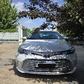 Toyota Avalon 2017