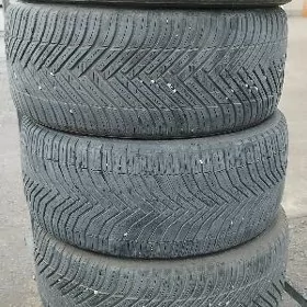 MICHELIN 245 40 18 TEKER