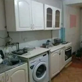 кухоны шкаф