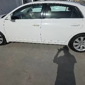 Toyota Avalon 2005
