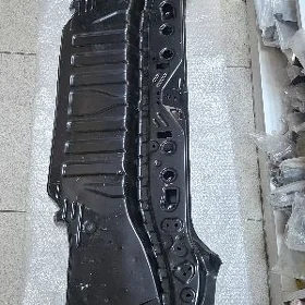 yz Fartuk camry 18-23