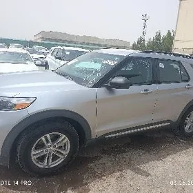 Ford Explorer 2021