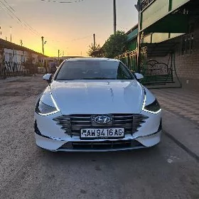 Hyundai Sonata 2021