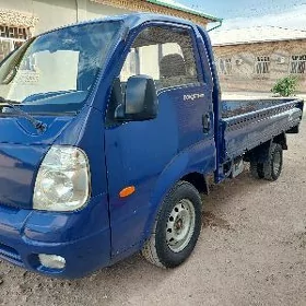 Kia Bongo 2004