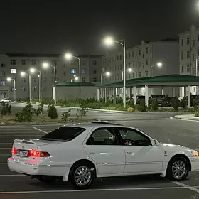 Toyota Camry 2000