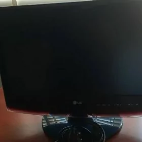 MONITOR   (EKRAN  )