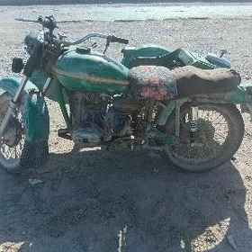 Ural 4320 2000