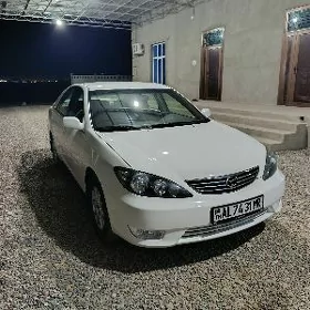 Toyota Camry 2005