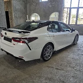 Toyota Camry 2022