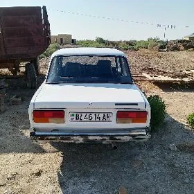 Lada 2107 2000
