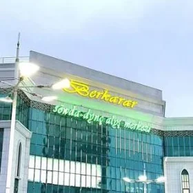 Berkarar hususy magazin